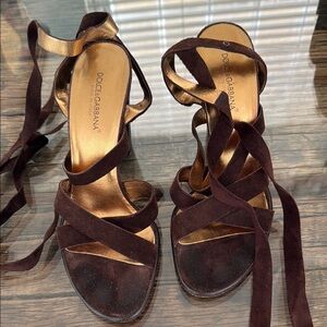 Dolce & Gabbana Brown Suede Heeled Shoes with lace up suede straps Elegant